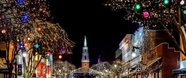 Le tradizioni di Natale più curiose e bizzarre del mondo.